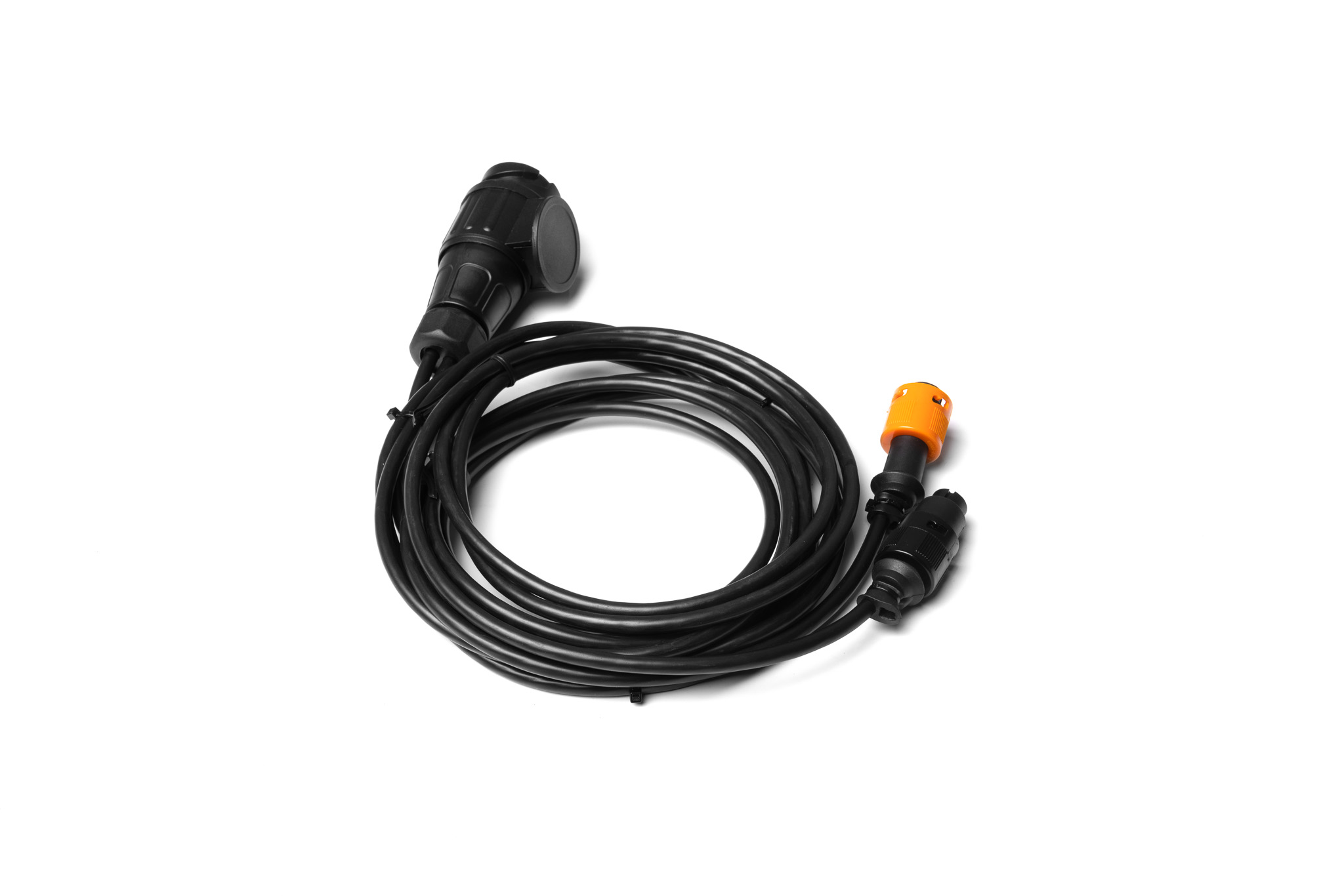 Cable para pilotos TowBox Camper, diseñado para proporcionar una conexión eléctrica segura y garantizar una óptima visibilidad en carretera.