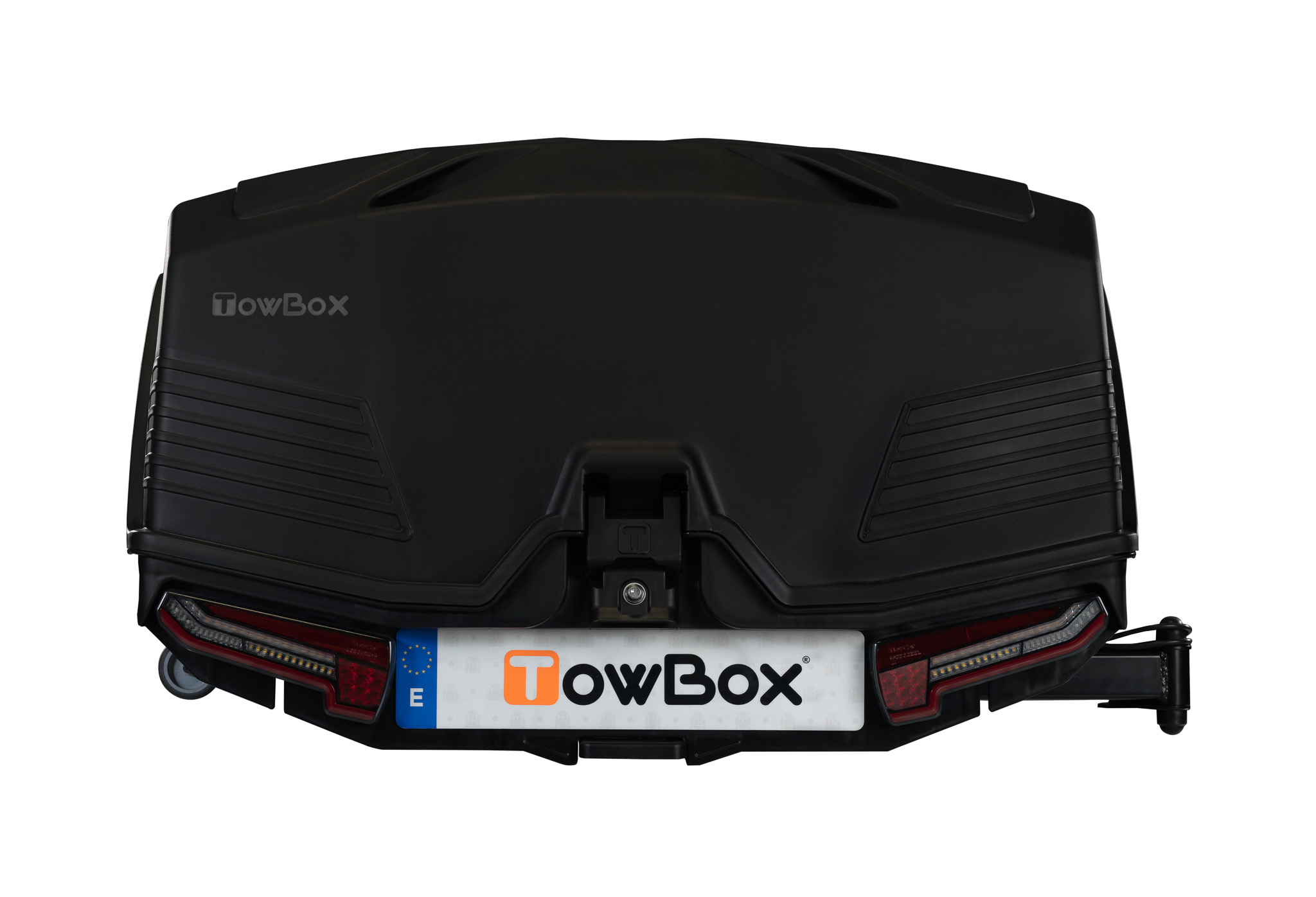 TowBox Camper (bastidor corto) instalado en una furgoneta, ofreciendo mayor capacidad de carga de 330 Litros, 58Kg de Carga útil para viajes y aventuras.