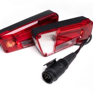 Juego de pilotos con cable y clavija de 13 polos compatible con TowBox V1 y accesorios TowCar para una conexión segura y eficiente.