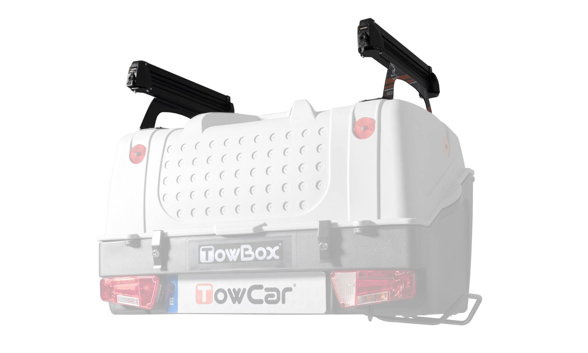 "Portaesquís y snowboard para TowBox V1 con capacidad para 4 pares de esquís o 2 tablas de snowboard, equipado con sistema antirrobo.