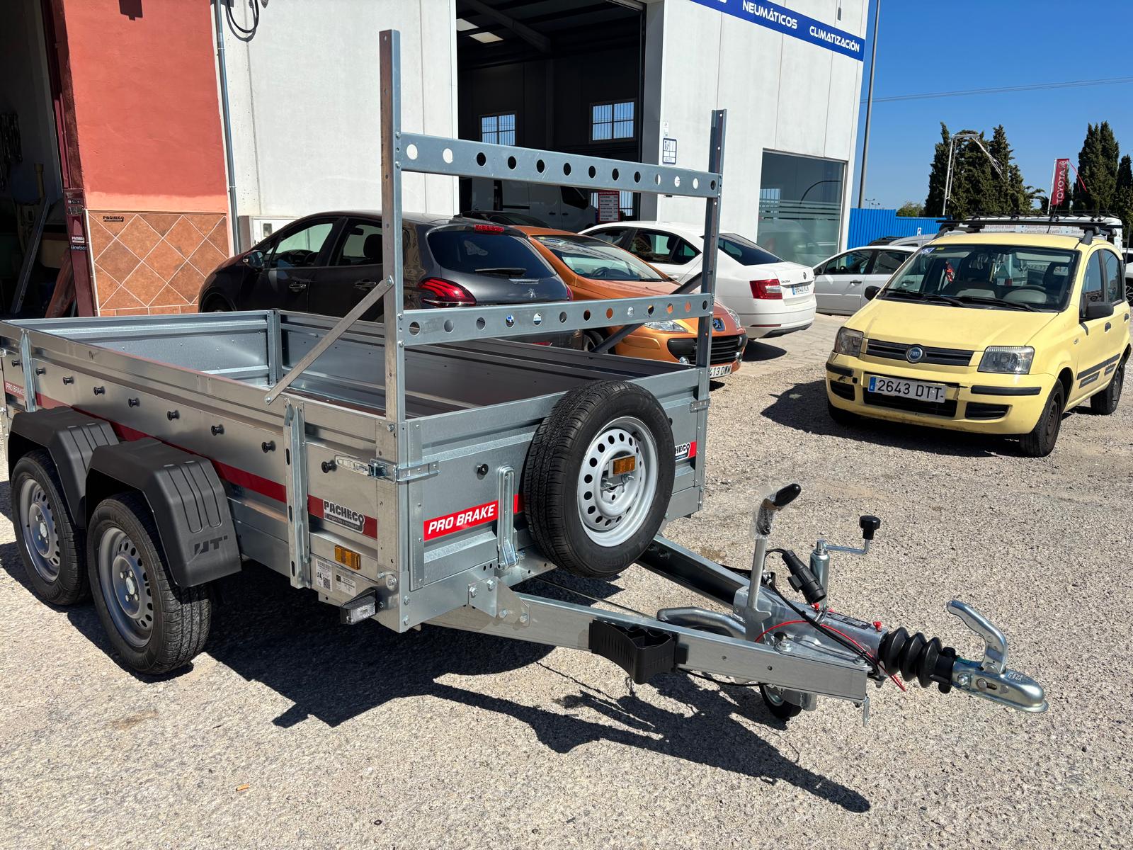 Remolque 2 ejes con freno PRO 2640 x 1260 x 400