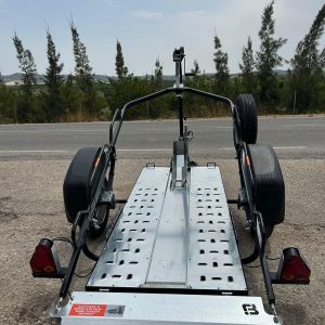 Remolque 1 moto Milwaukee basculante